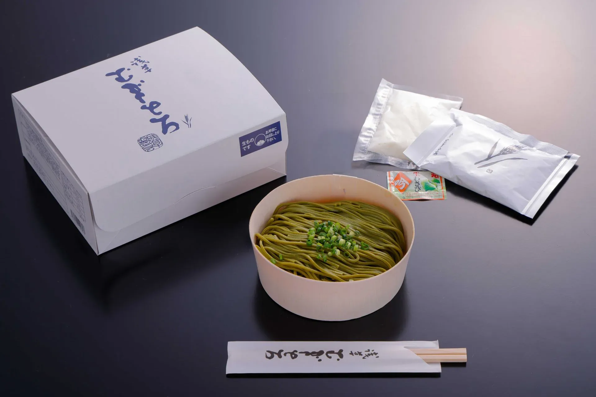 とろろ茶そば